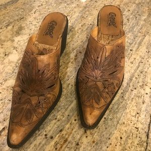 Carlos Santana shoes | Western Tan Leather Mules